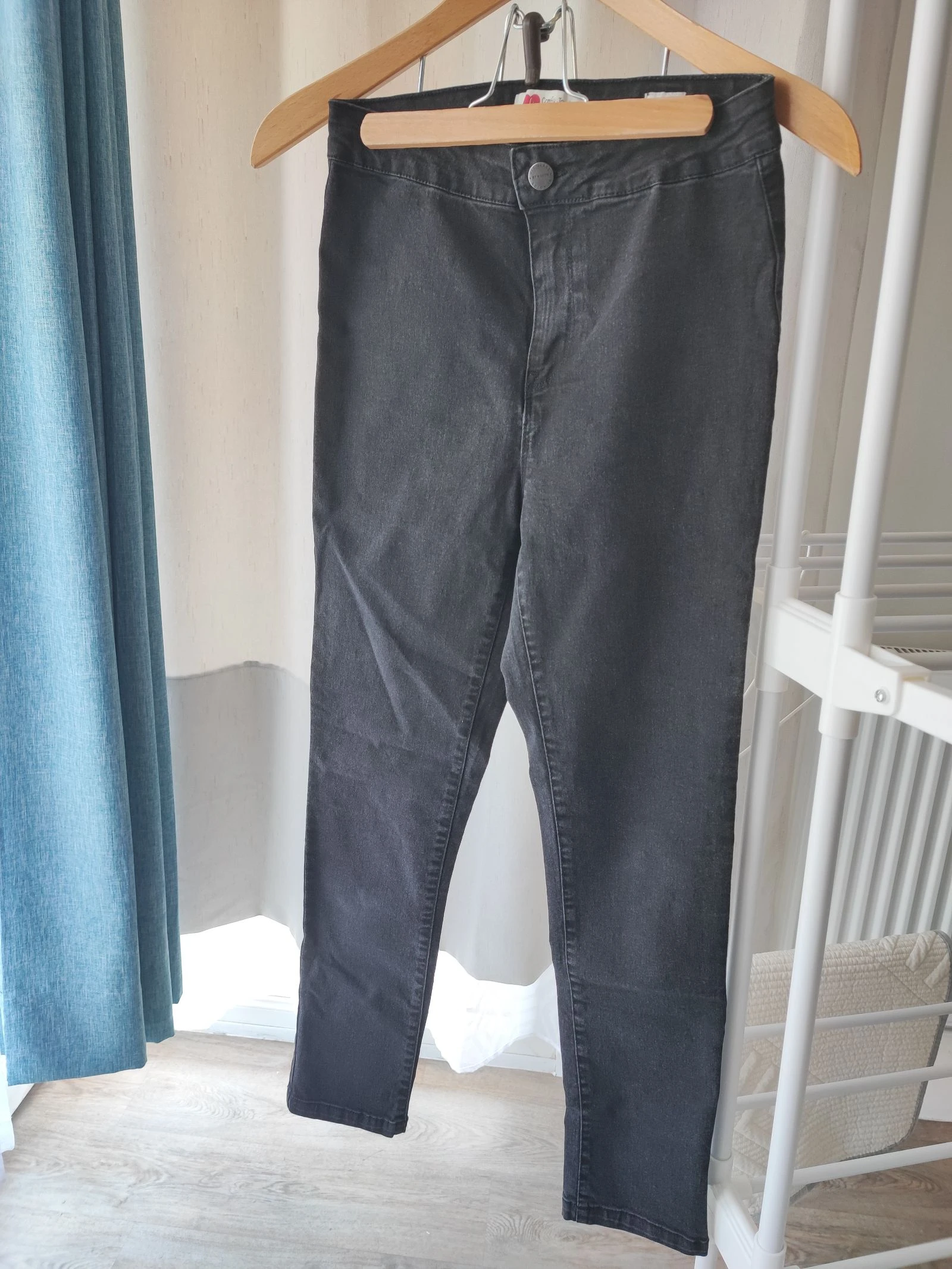 Pantalon jeans noir coupe slim